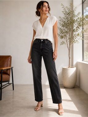 Abercrombie & Fitch The Straight Jeans Washed Black Mid Rise Size 30